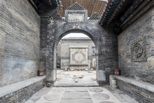 古建筑拱門
