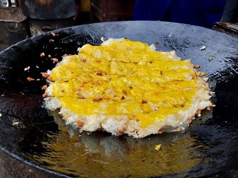 地方傳統(tǒng)早點(diǎn)小吃三鮮豆皮