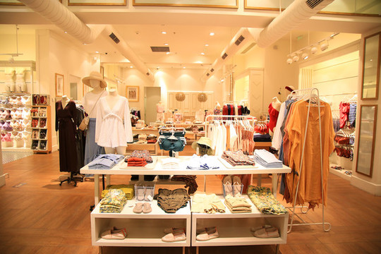 女裝專賣店