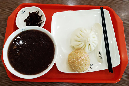 早餐