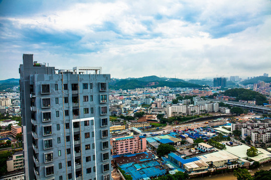 深圳龍崗區(qū)平湖建設(shè)