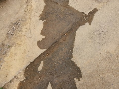 地面水漬