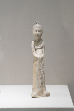 唐陶仕女俑