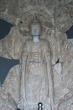東魏貼金彩繪石雕佛像