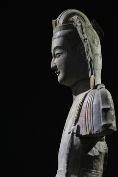 東魏貼金彩繪石雕佛像