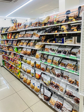 超市進口食品貨架