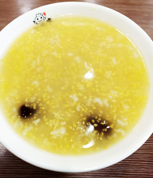 小米紅棗粥