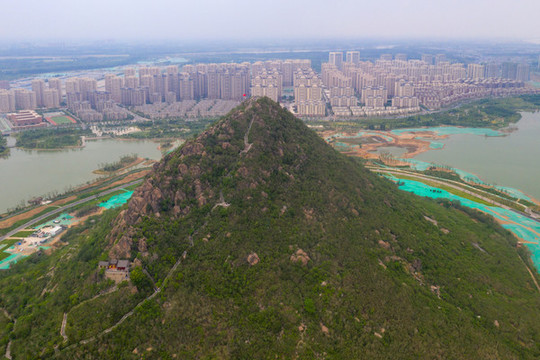 航拍濟(jì)南華山22