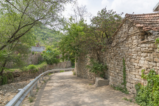 山村