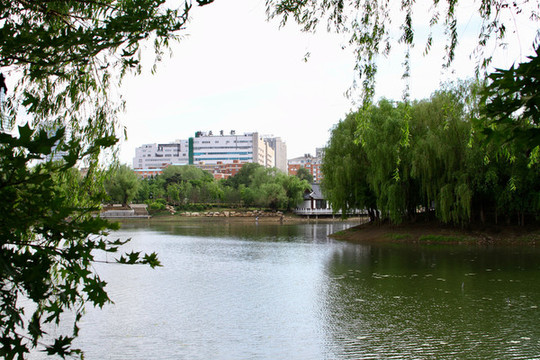 長春徳苑