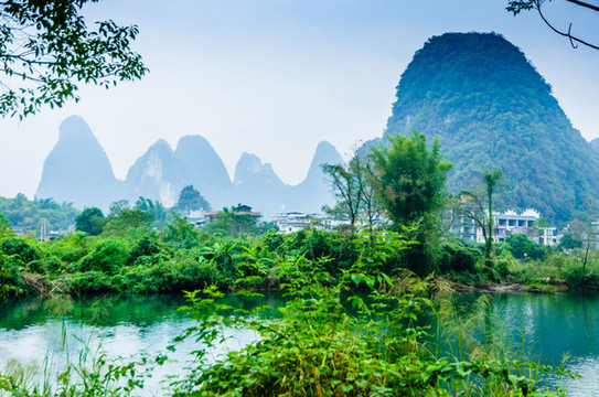 遇龍河風(fēng)光