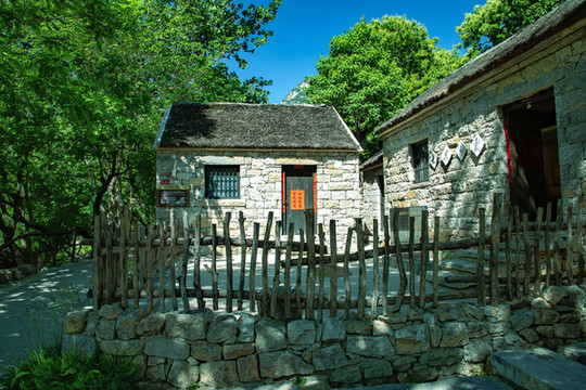 沂蒙山銀座天蒙旅游區(qū)