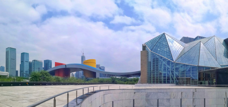 市民中心與圖書館