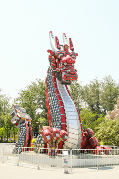 巨龍雕塑