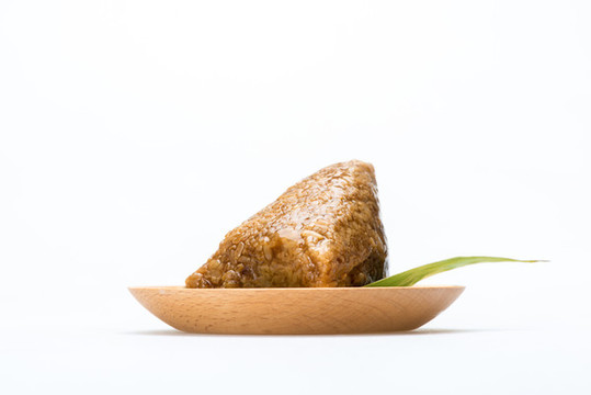 傳統(tǒng)蛋黃鮮肉粽