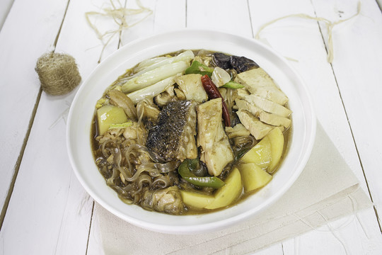 魚燉粉絲