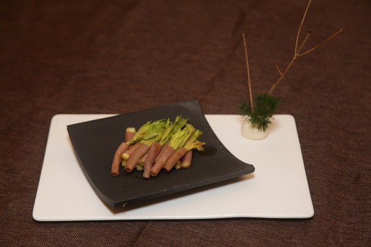 芹黃海腸