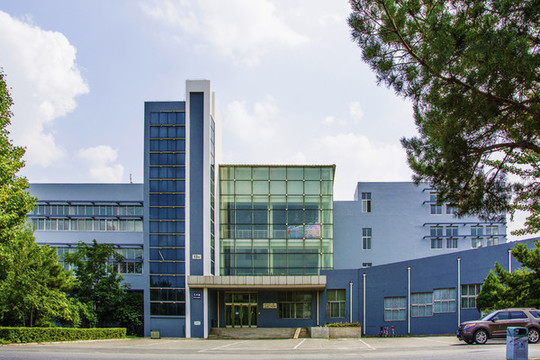 遼寧科技大學藝術(shù)學院