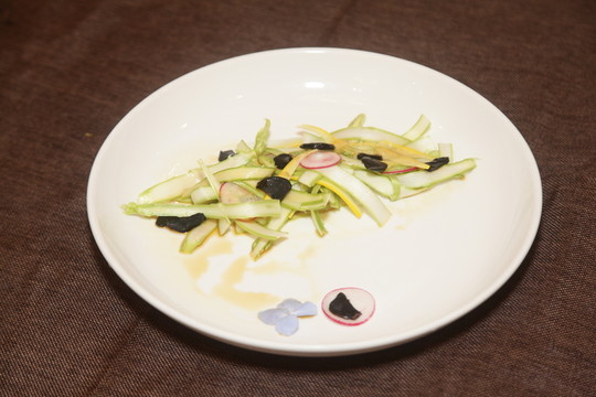 養(yǎng)生開胃沙拉