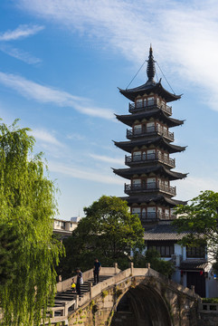 法華塔