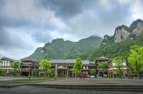 婁山關(guān)景區(qū)服務(wù)中心