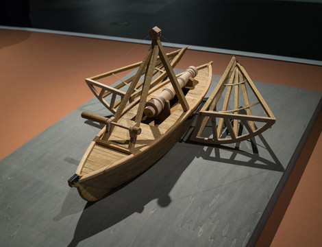 營(yíng)造中華展品炮船