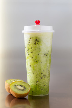奇異果綠茶