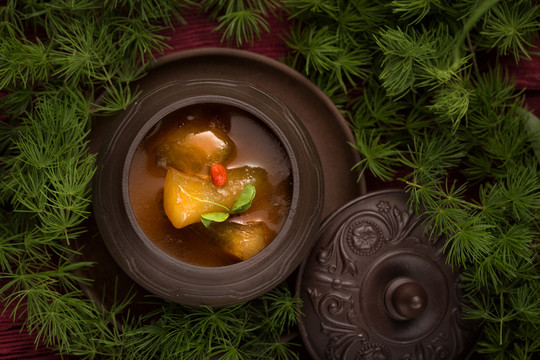 特色燉湯
