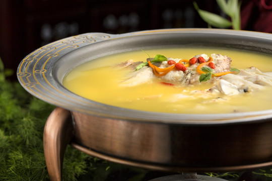 魚頭豆腐湯