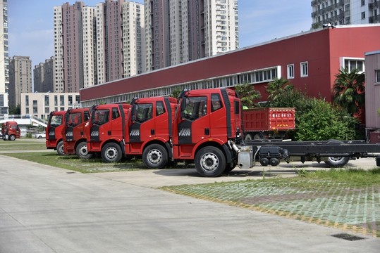 卡車貨車