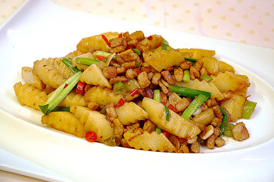 肉丁燒山藥
