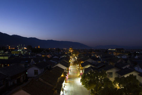 大理夜景