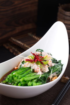 敲蝦油淋菜心