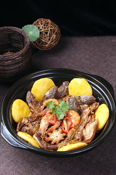 雜魚餅子鍋