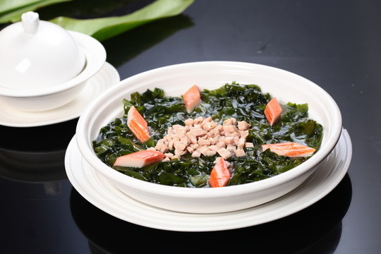 蟹柳肉碎浸裙帶菜