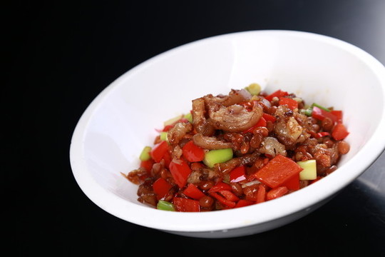 臘八豆炒豬蹄