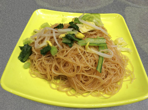 炒河粉