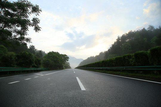 唯美高速公路
