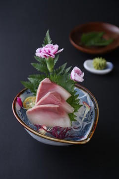 油甘魚刺身