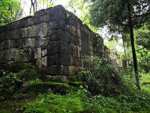 鳳岡瑪瑙山古軍事城堡