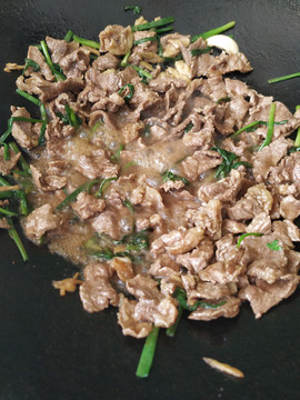 炒牛肉