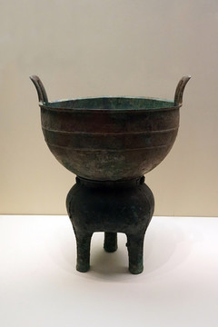 戰(zhàn)國(guó)蟠螭紋青銅甗