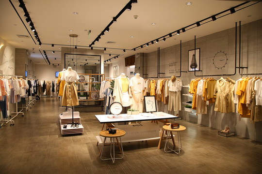 女裝專賣店