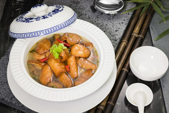 干板菜紅豆煨黑皮1