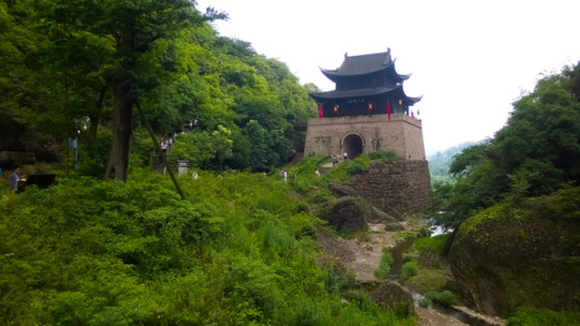 山寨門(mén)樓