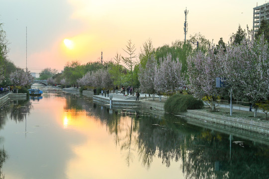 元大都城垣遺址海棠花溪