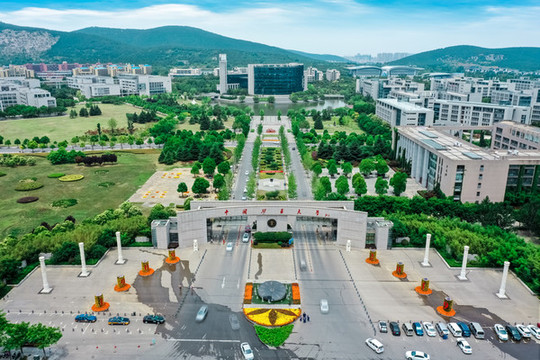 航拍中國(guó)礦業(yè)大學(xué)南湖校區(qū)