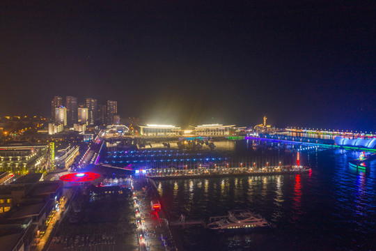 航拍青島夜景燈光秀