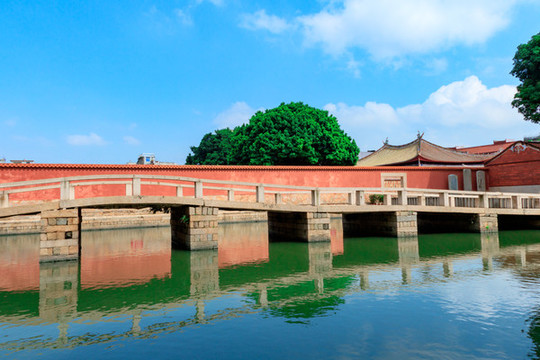 州歷史建筑