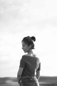 維吾爾族姑娘